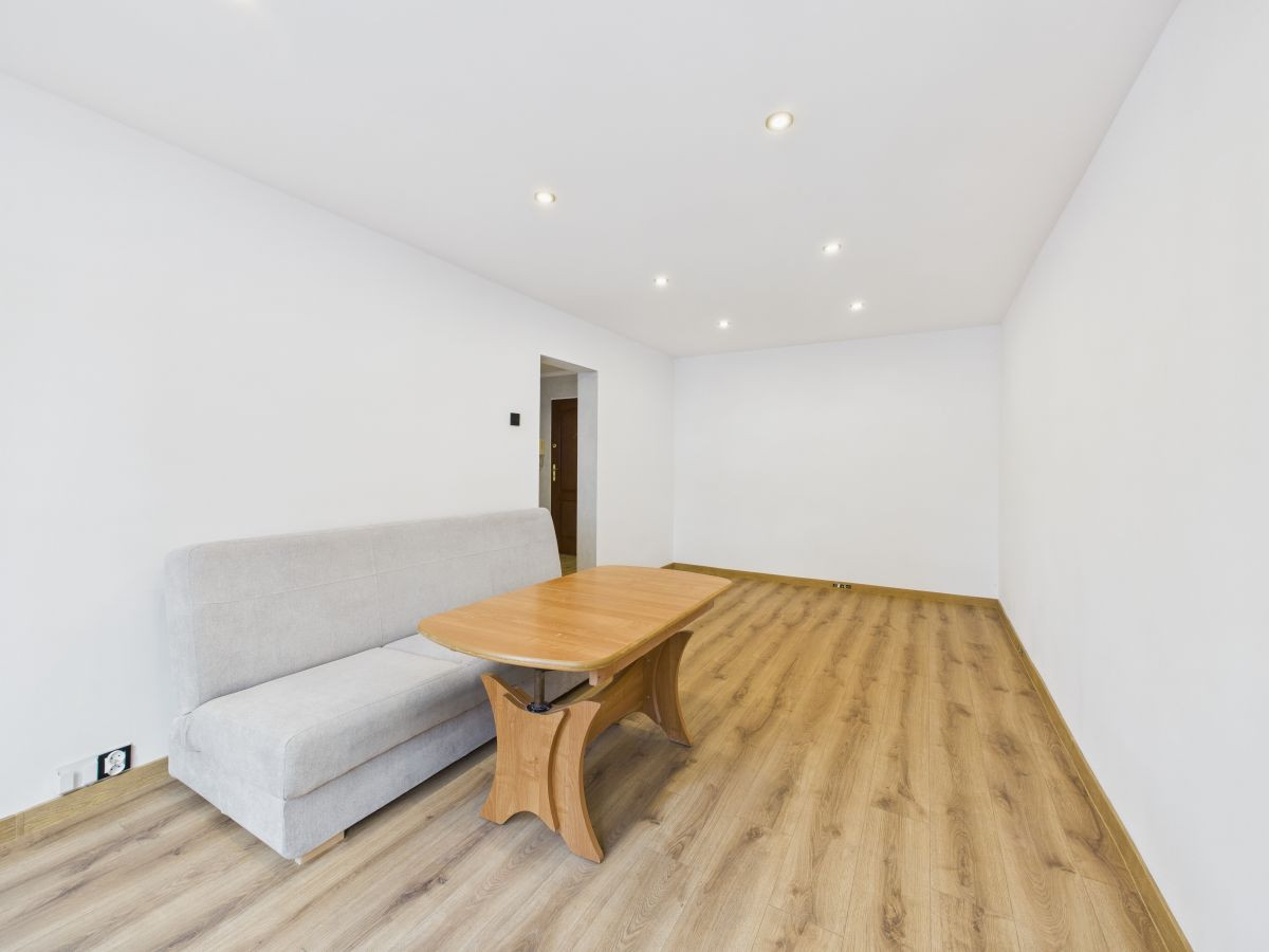 Apartment in Jastrzębie-Zdrój, Osiedle Pionierów - Widok 4
