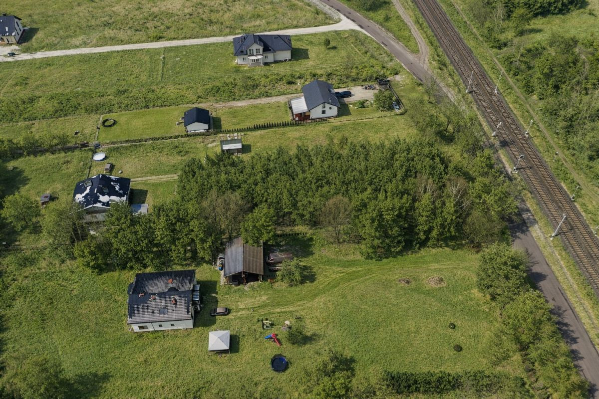 Działka budowlana 1650 m² w Słowiku - Więcej