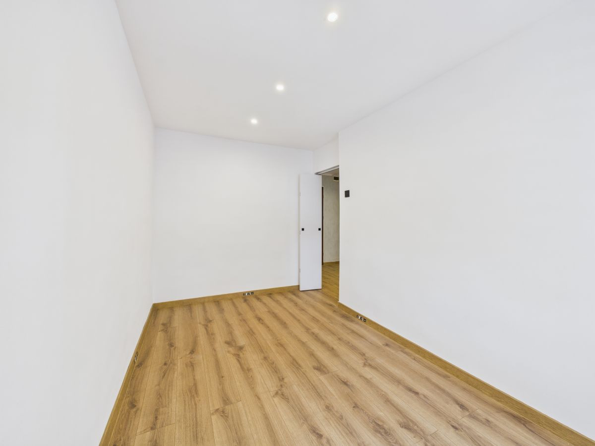 Apartment in Jastrzębie-Zdrój, Osiedle Pionierów - Więcej