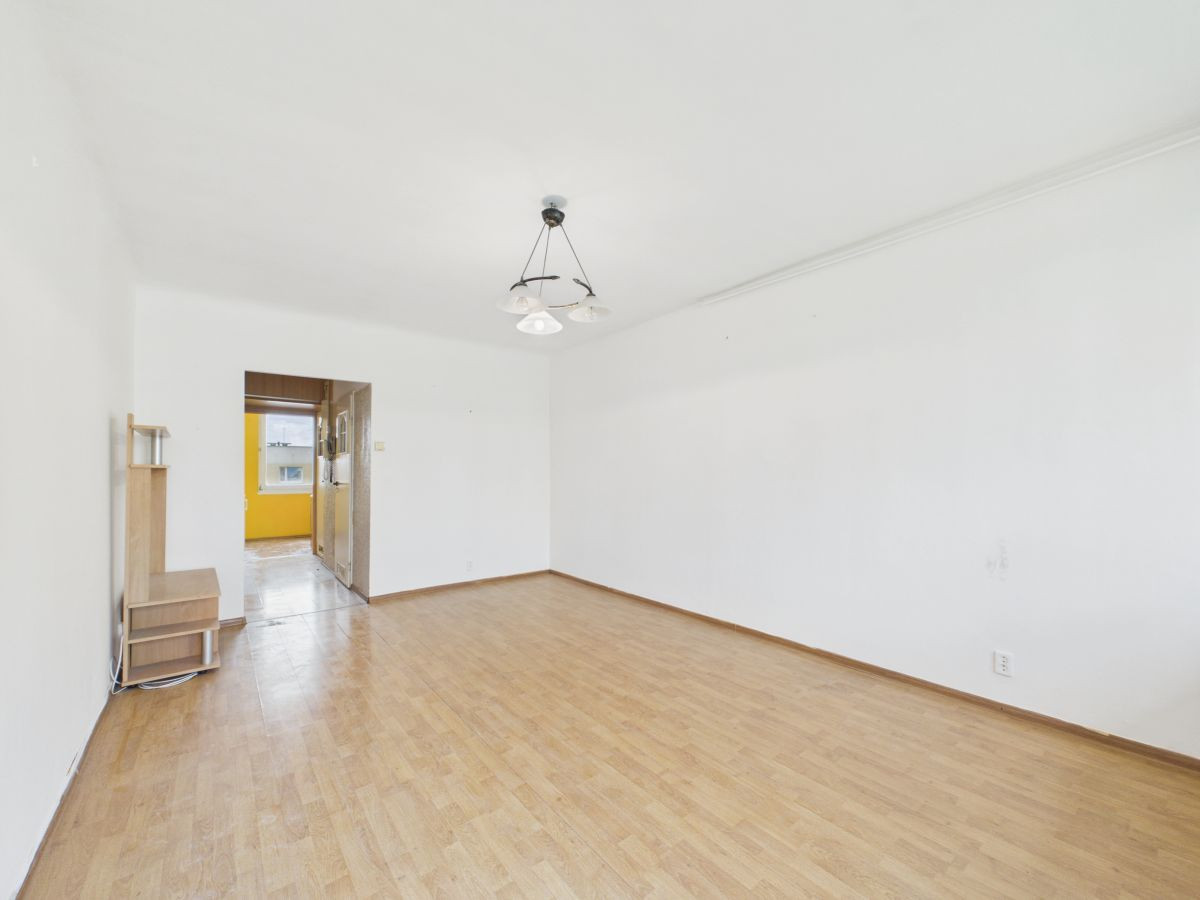Apartment in Częstochowa, Jednostka C, Północ - Widok 4
