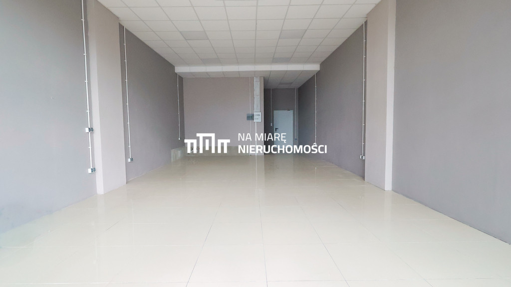 Gotowy lokal, duża witryna, parter, Capital Towers - Widok 5