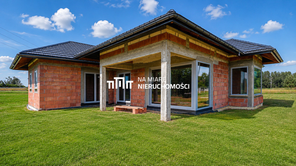 Nowoczesna parterówka - Widok 4