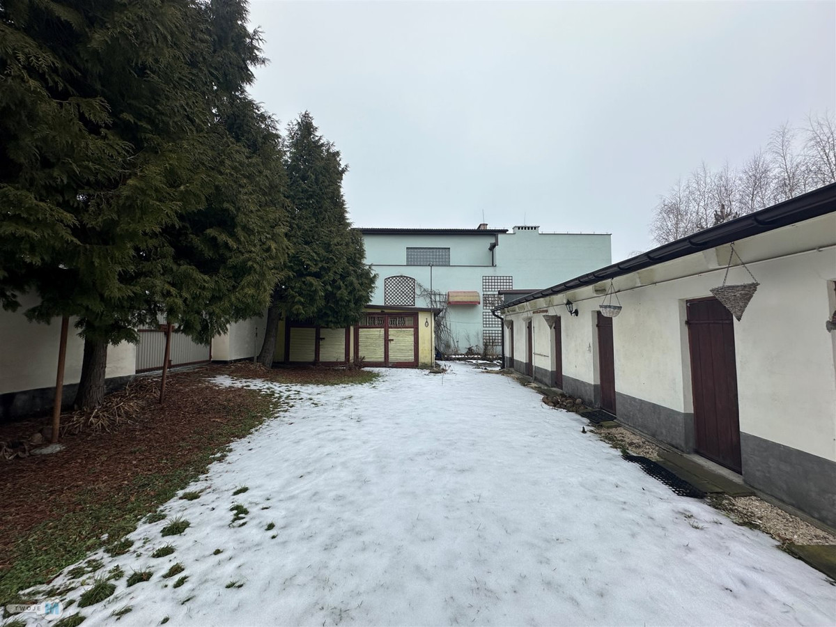 Kamienica na sprzedaż w centrum Buska- Zdroju - Widok 5