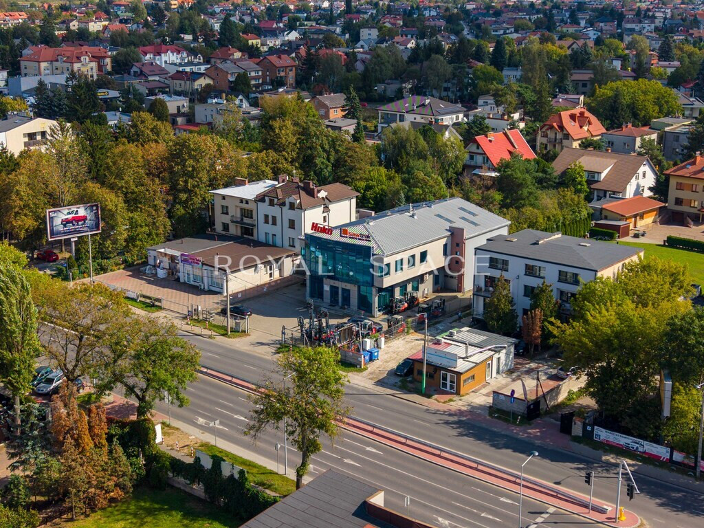 Budynek Komercyjny | Al. Krakowska | Raszyn - Więcej