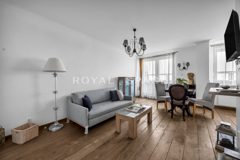 Apartament z panoramicznym widokiem – 15 piętro