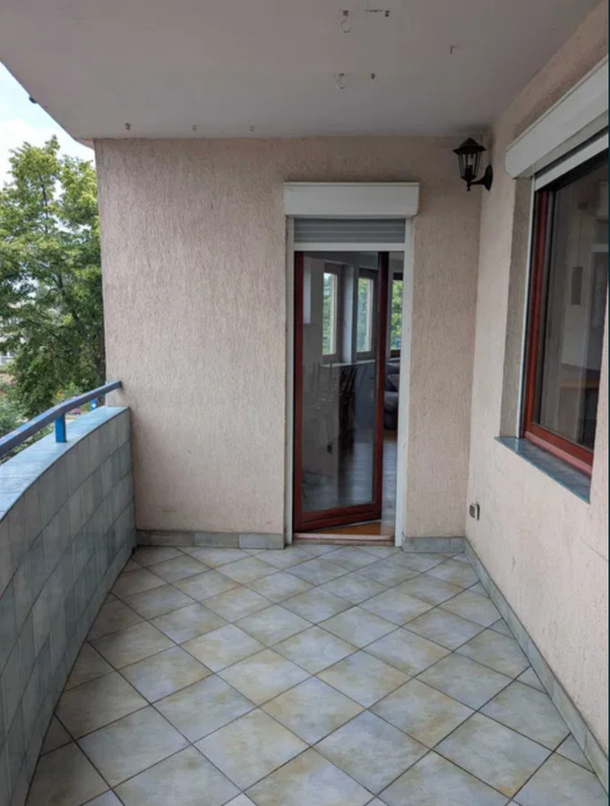 Przestronne 85 m²/3strony Świata/2 miejsca w garażu - Więcej