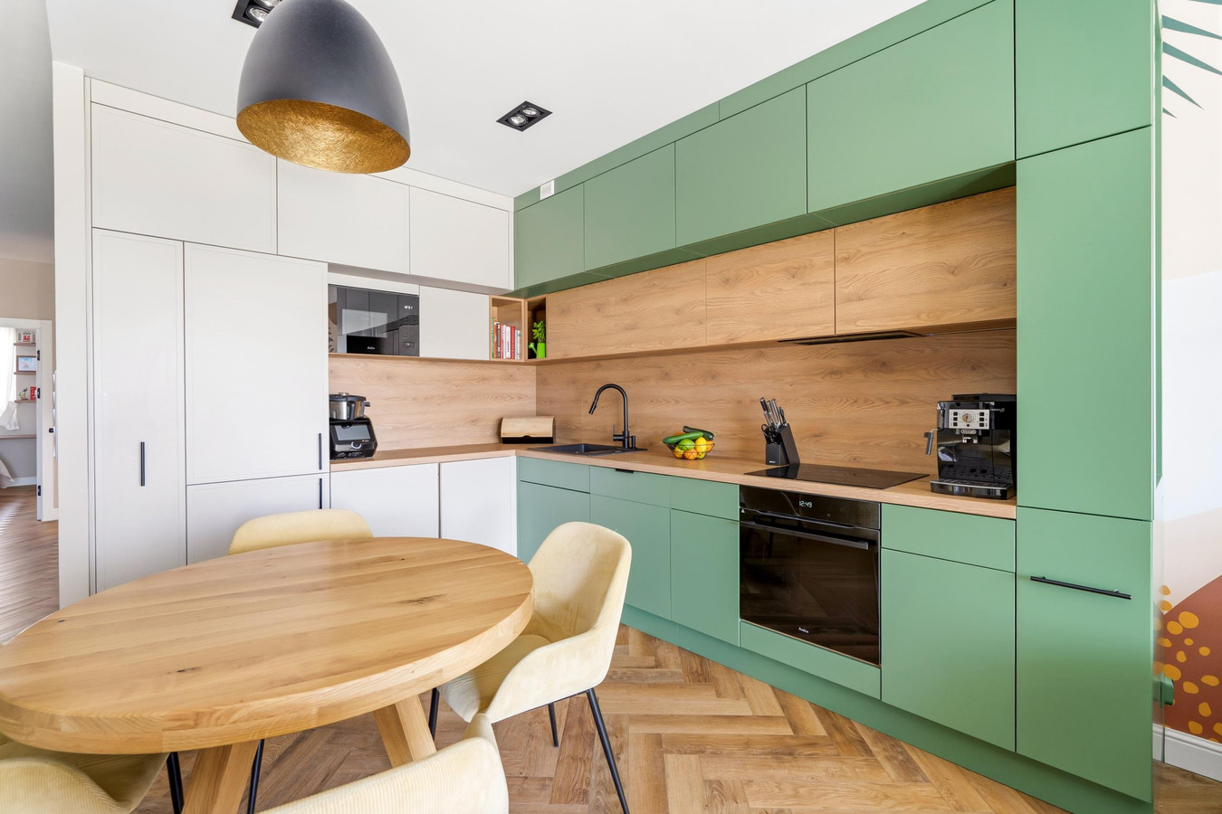 REZERWACJA. 3pok.+ogródek 26 m²+taras. Piękny widok - Widok 2