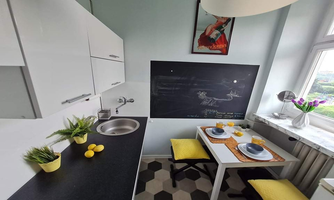 Apartment in Warszawa, Staromiejskie, Śródmieście - Więcej