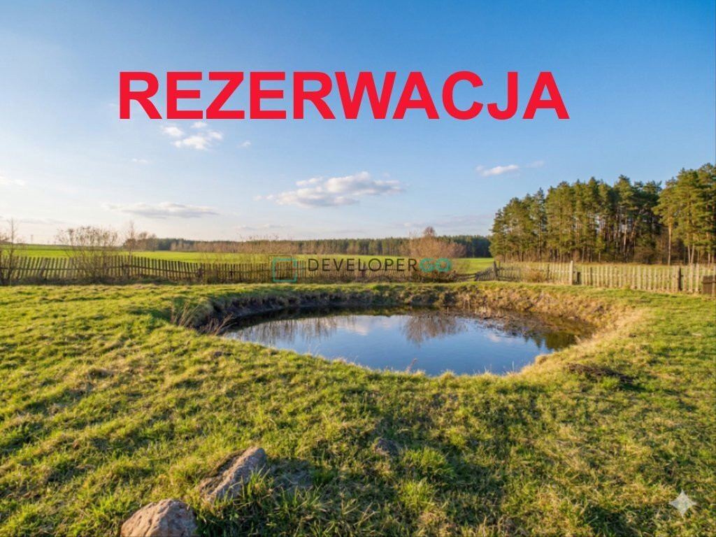 Plac, 1478 m²