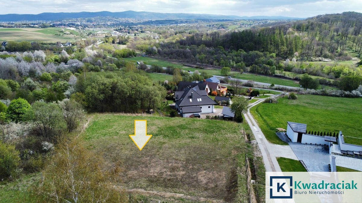 Atrakcyjna działka w Pisarowcach gotowa pod budowę - Widok 2