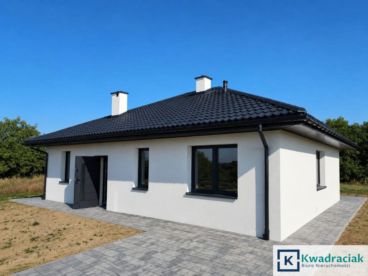 Dom – Korczyna, Kombornia - Widok 2