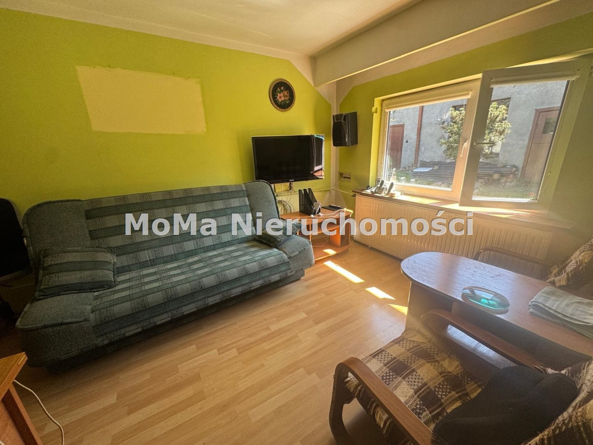 Dom w centrum miasta - Widok 3
