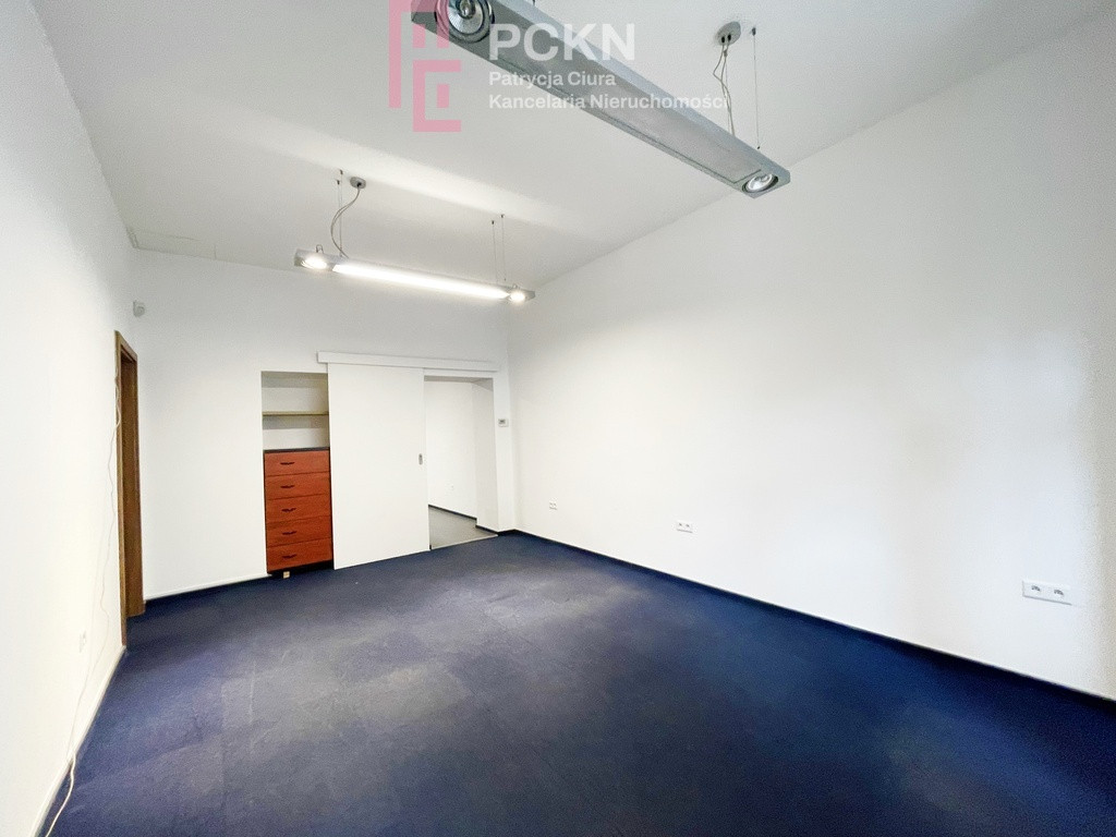 Lokal 67 m², parter, centrum Opola - More