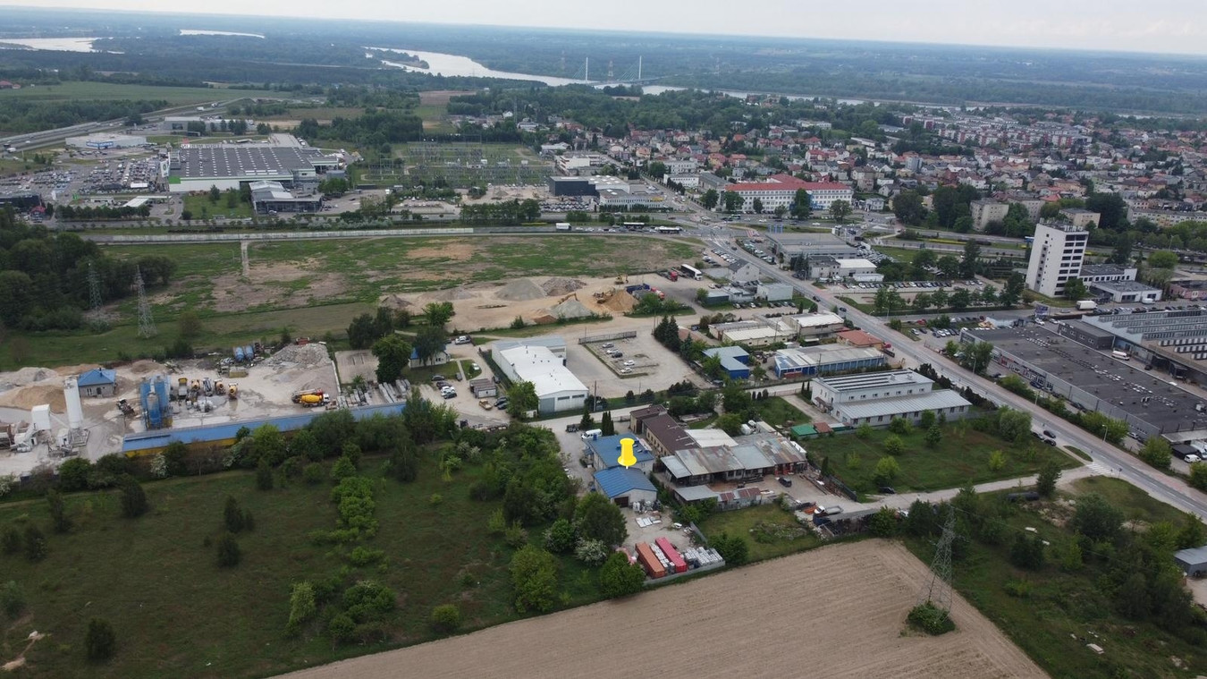 Nieruchomość usługowo-biurowo-produkcyjna | Płock - Więcej