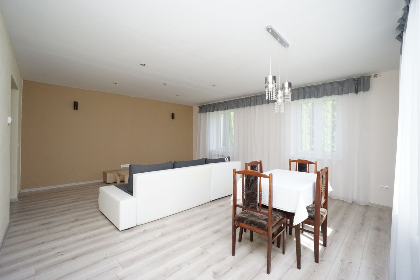 Dom – Sieniawa, Leżachów - Widok 5