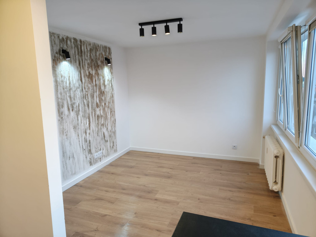 Apartment in Kalisz, Osiedle Marii Dąbrowskiej, Czaszki - Widok 2