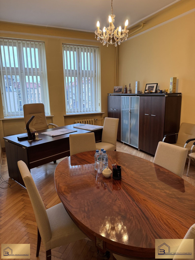 Mieszkanie w centrum 2 pokoje – pow. 83 m² - Widok 3