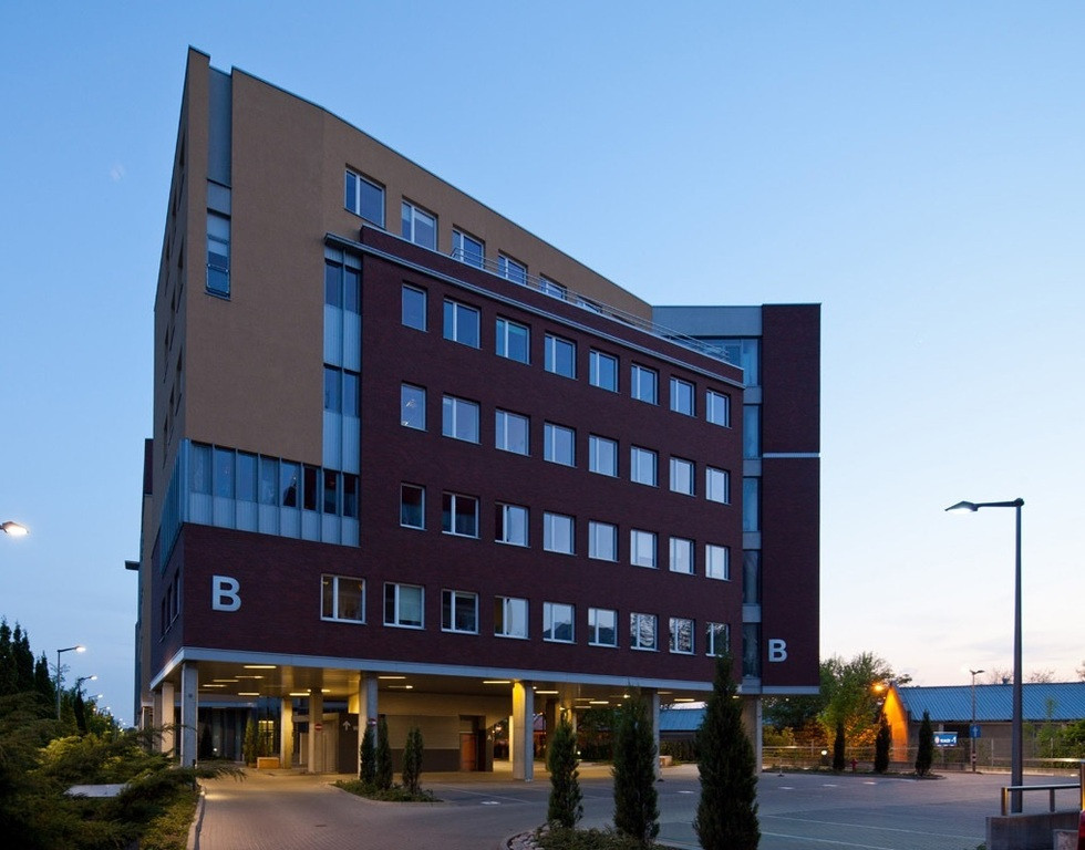 Commercial property, 140 m²