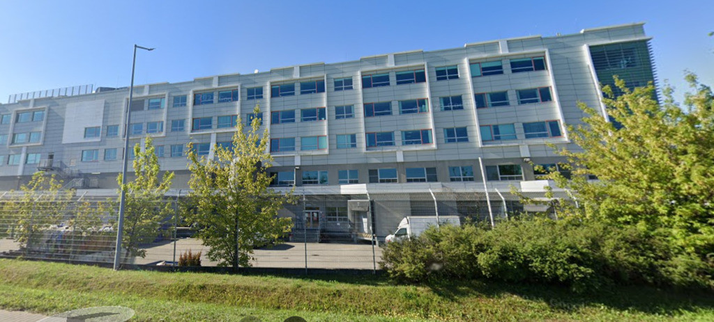 Spațiu comercial, 750 m²