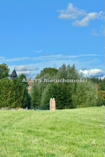 Działka budowlana w Purdzie . Warunki na 5 domów - Więcej