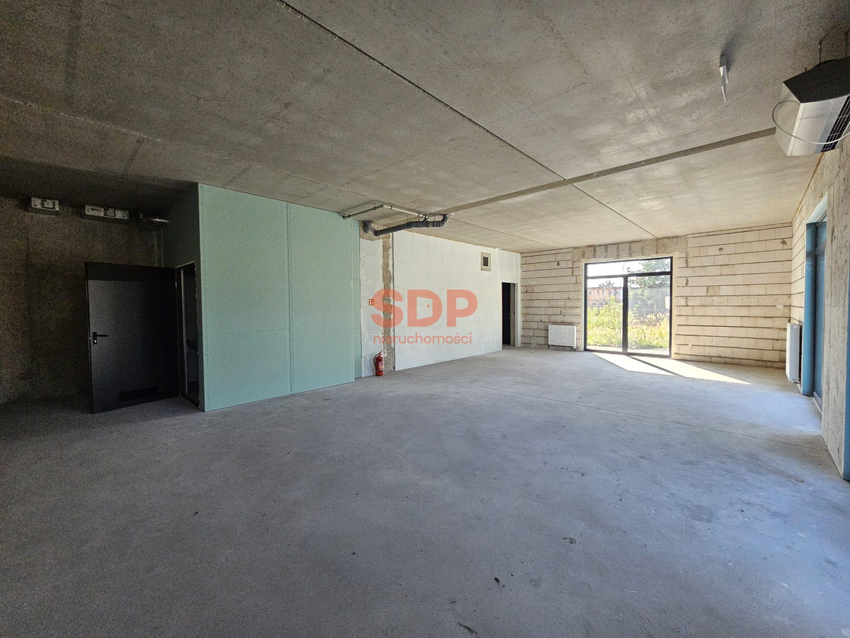 Lokal usługowy o powierzchni ponad 100 m²|Tarnogaj|stan deweloperski - Widok 2