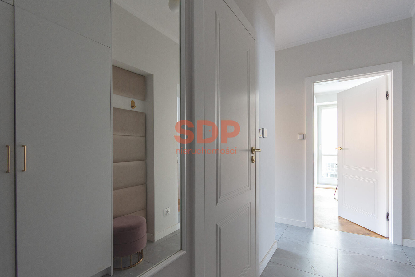 Apartment in Warszawa, Młynów I, Wola - Widok 4