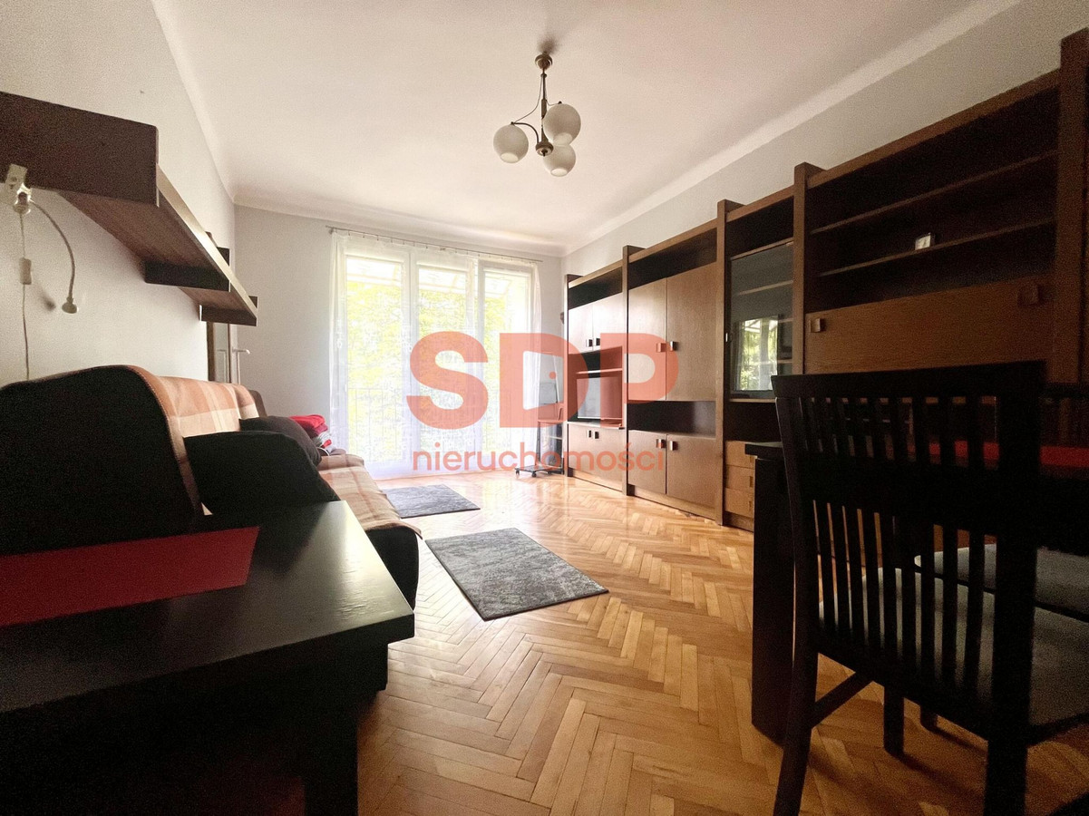 Kawalerka | Wynajem | Balkon - Widok 3