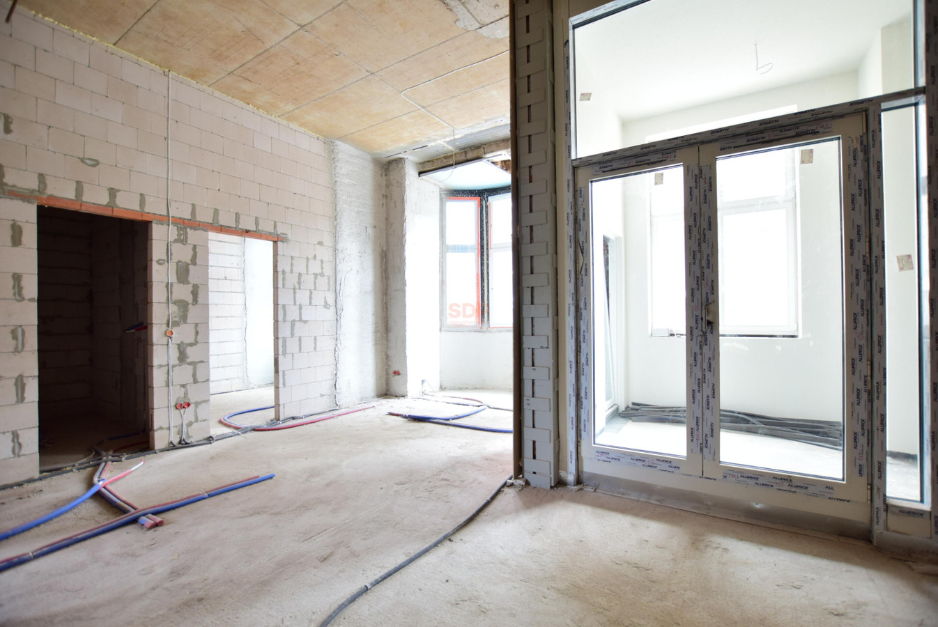 Apartament z widokiem na wewnętrzny ogród - Więcej