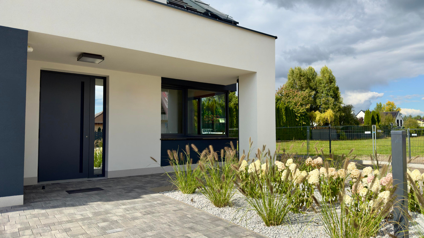 Ponad 60m2 salonu z kuchnią w nowoczenym domu klasy premium