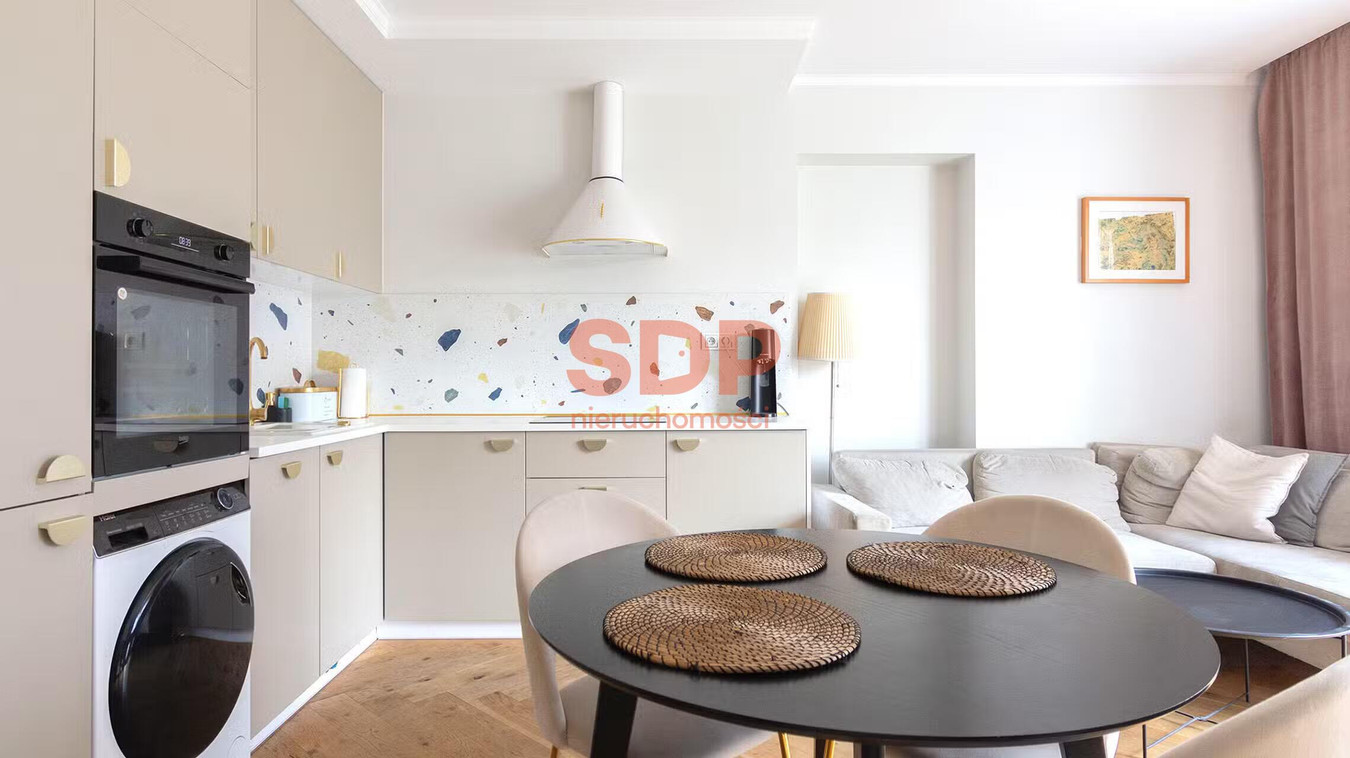 Apartment in Warszawa, Młynów I, Wola - Widok 2