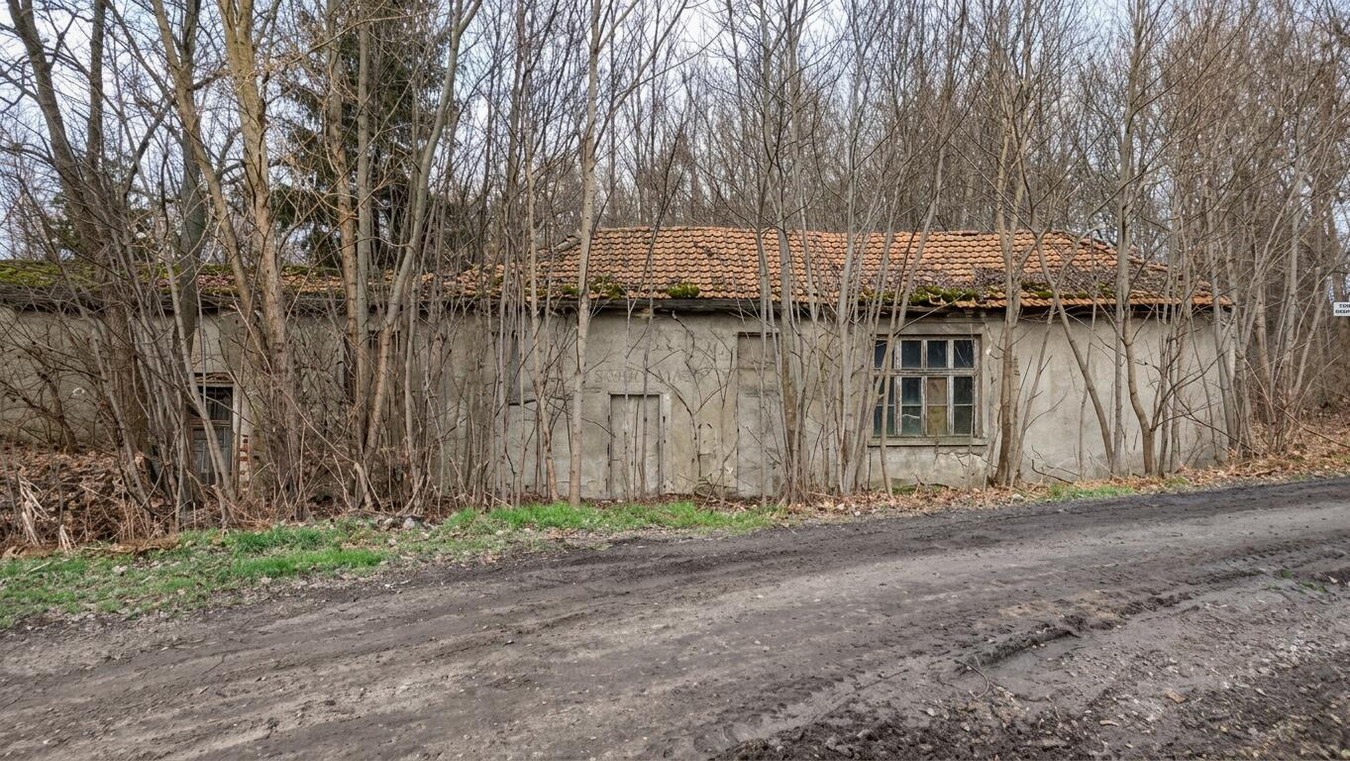 Działka inwewstycyjna - Widok 4