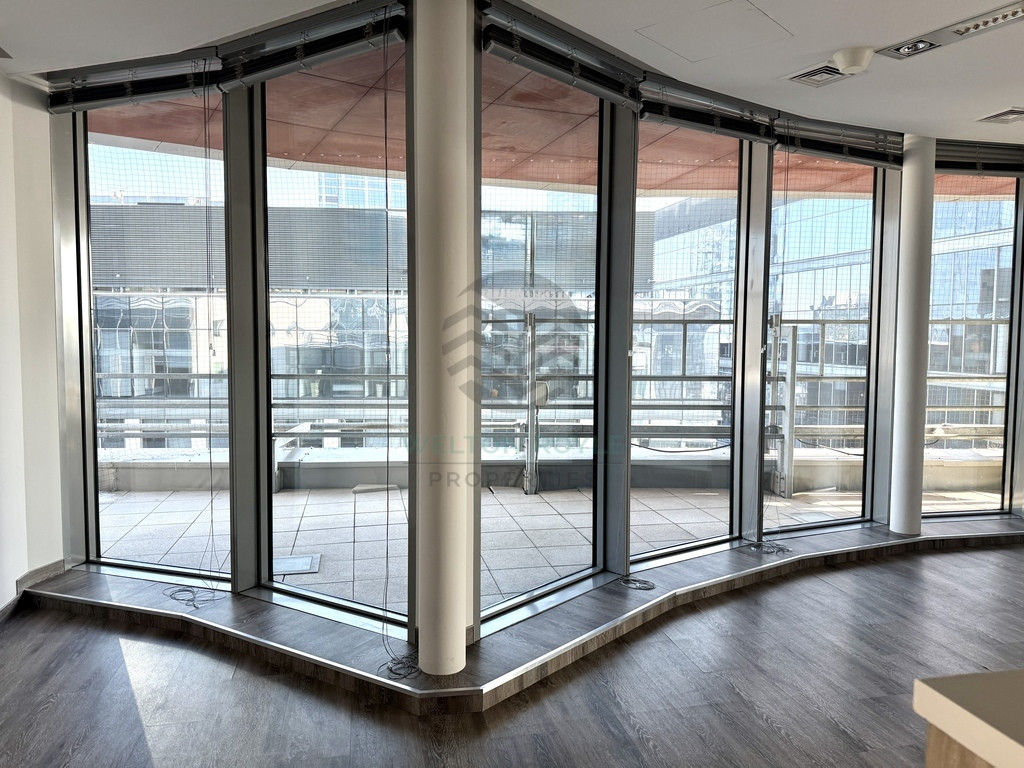 Niewielkie biuro z tarasem w Centrum - Widok 5