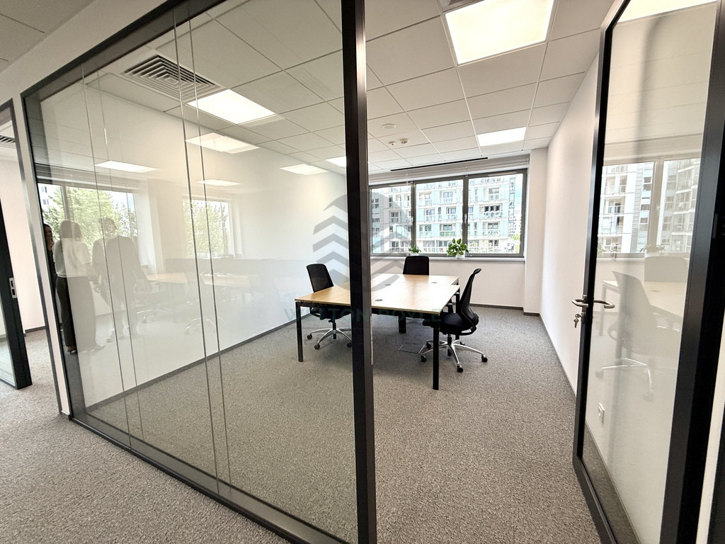 Wykończone 224 m² w nowoczesnym biurowcu na Woli - Widok 4