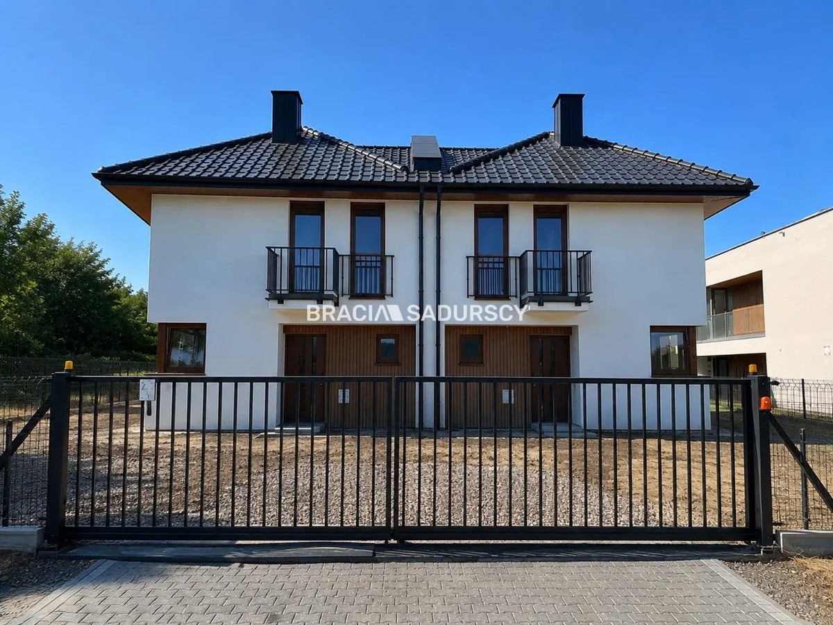 luksusowy, zielona okolica, deweloperski