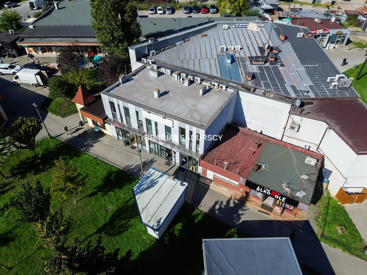 Lokal na wynajem / Pętla Borek Fałęcki / duży ruch - Więcej