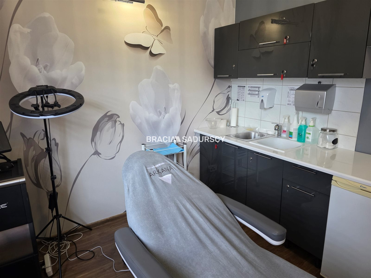 Lokal biurowy, I piętro, ul. Prądnicka/Zdrowa - Widok 5