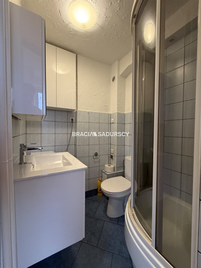 Kawalerka z balkonem, 20 m², 2. piętro, miejskie - Widok 5