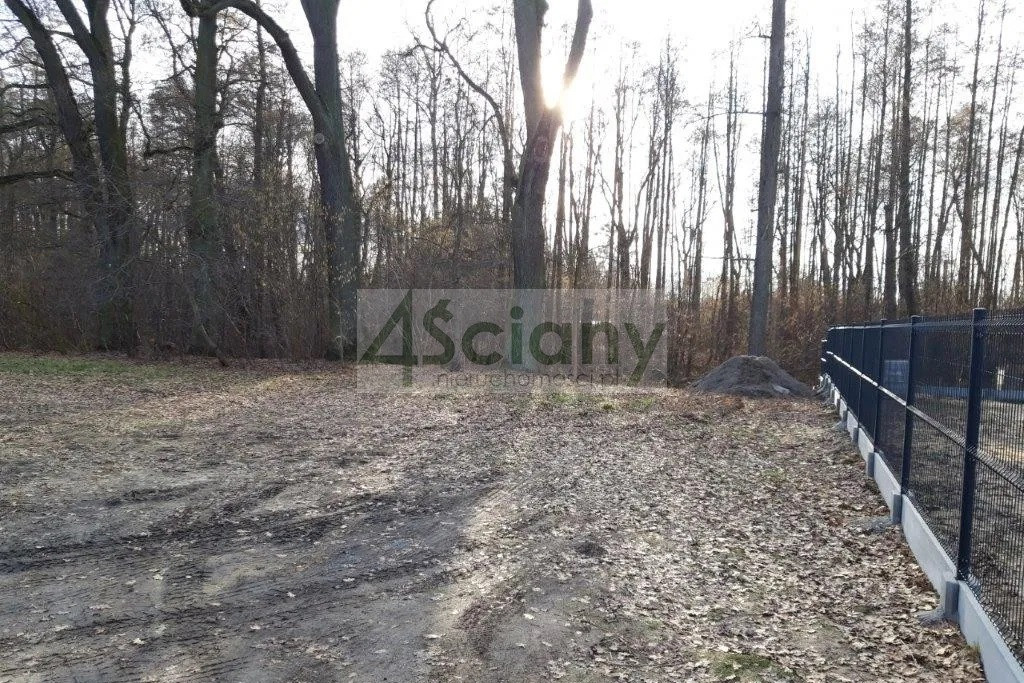 Działka usługowo-rekreacyjna - Widok 2