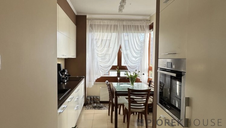 Apartament me 2 dhoma, 63 m²