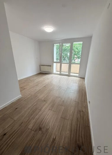 Apartament me 2 dhoma, 37 m²