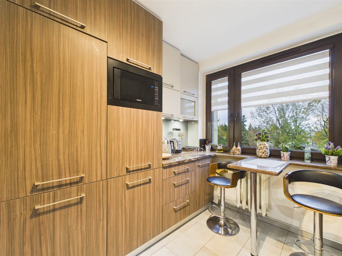 WYJĄTKOWY APARTAMENT POKOJOWY Z GARAŻEM