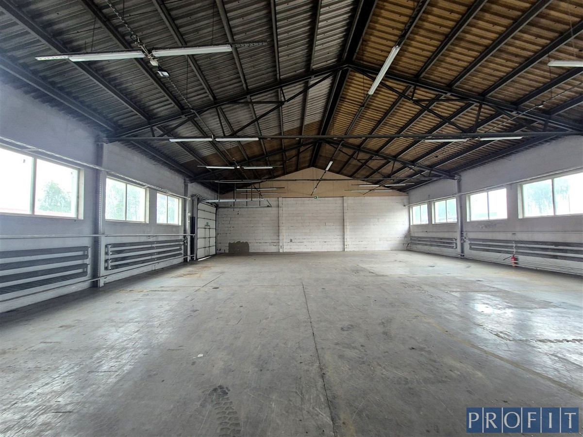 Hala 373 m² | Socjal 100 m² | poziom 0 - Widok 2
