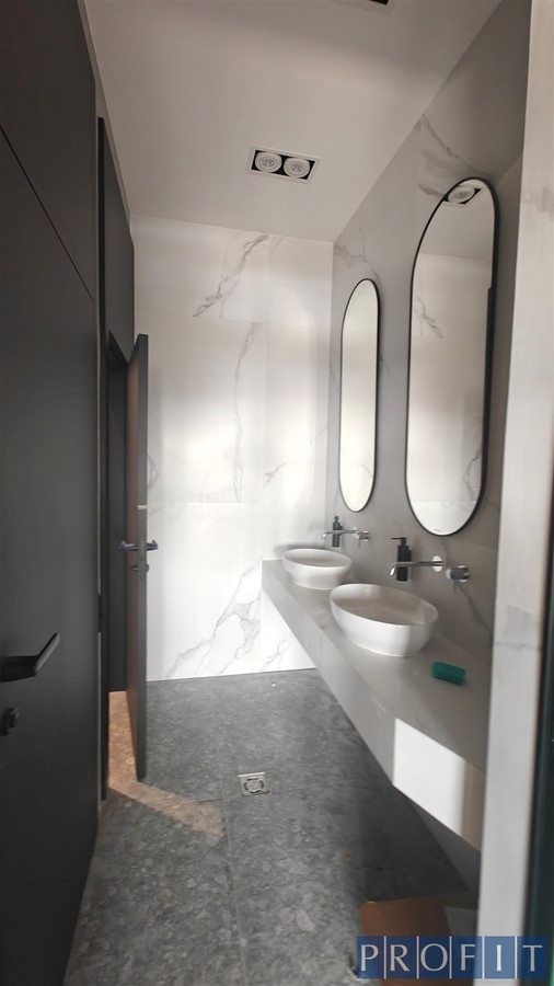 | 350 m² | NOWOCZESNE BIURO PREMIUM | TYCHY | PARK - Widok 5