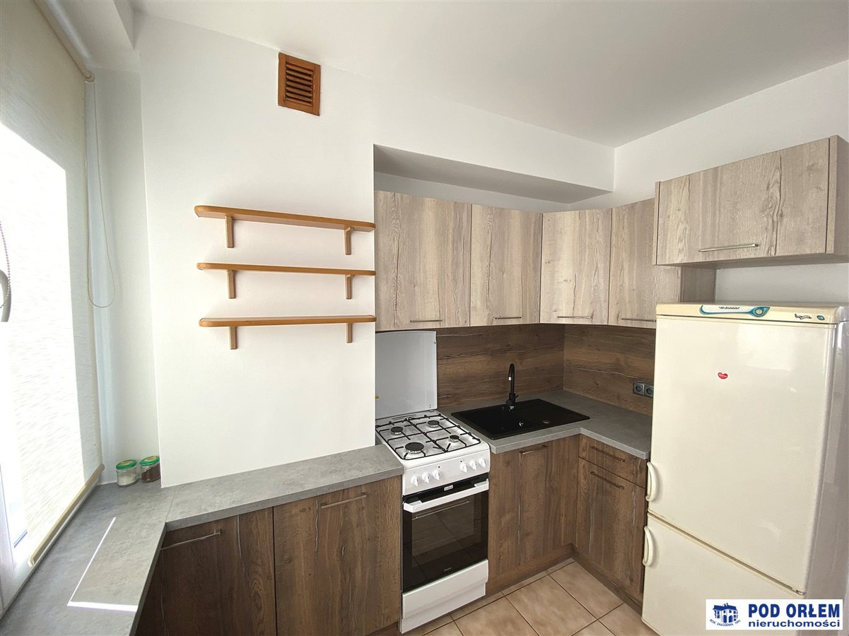 Apartment in Bielsko-Biała, Górne Przedmieście, Os. Grunwaldzkie - Widok 2