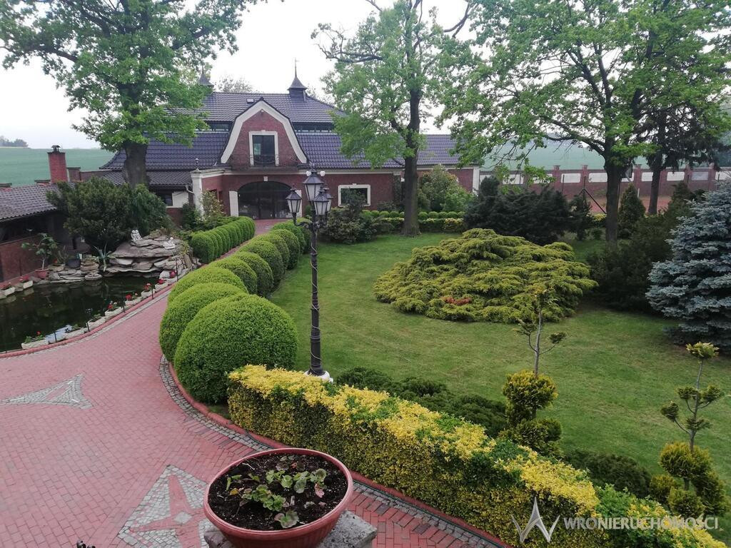 Kompleks pałacowy | pałac | willa | basen | park - Widok 3