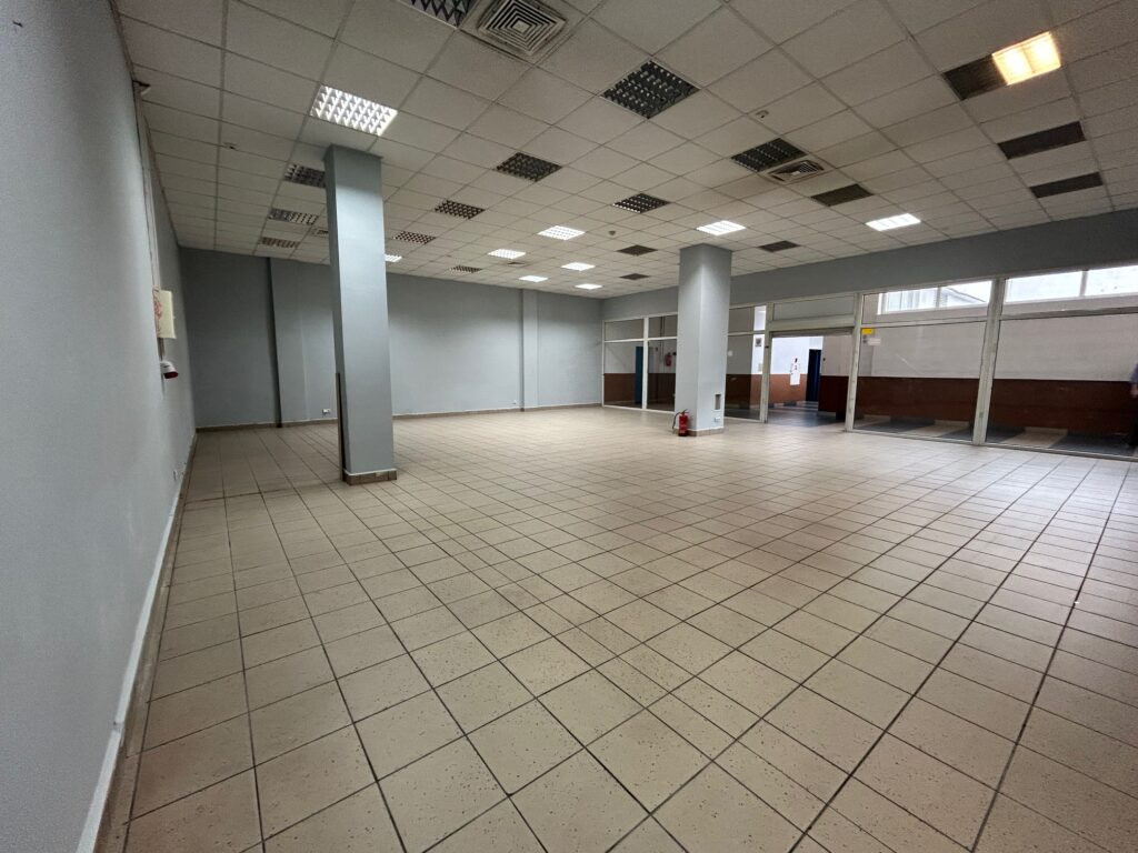 Lokal usługowy 127m² w świetnej lokalizacji - Więcej