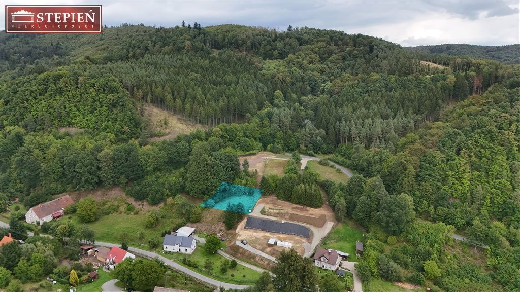 Działka osadzona w sercu Gór Bardzkich - Więcej