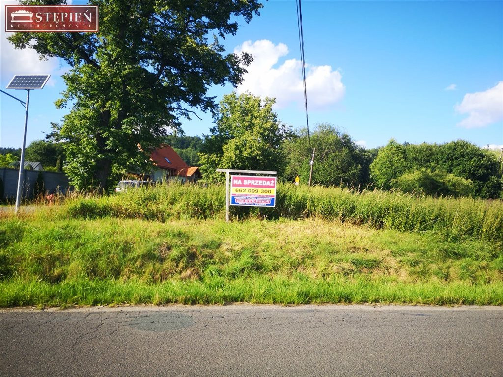Urokliwa działka budowlana w Komarnie - Widok 3