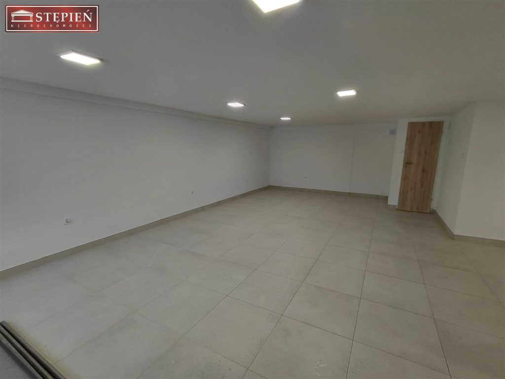Lokal Użytkowy obok Placu Piastowskiego, ul. PCK - Widok 4
