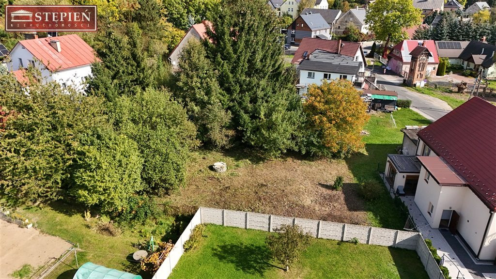 DZIAŁKA ZABUDOWANA W JELENIEJ GÓRZE – ZABOBRZE, UL - Więcej